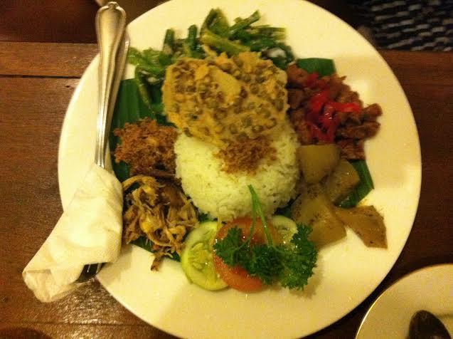 Corner Guest House Ubud Esterno foto