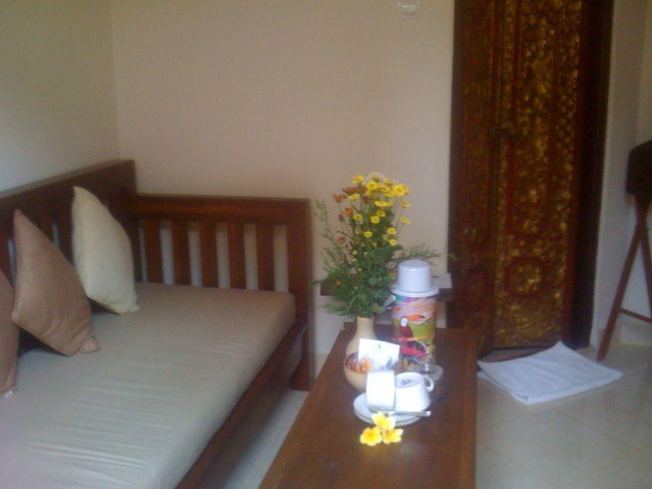 Corner Guest House Ubud Esterno foto