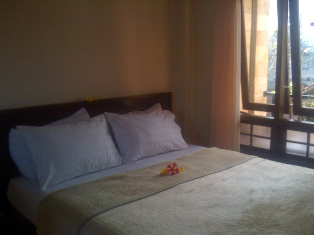 Corner Guest House Ubud Esterno foto